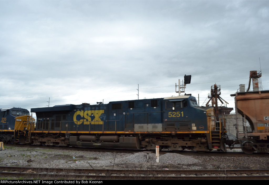 CSX 5251